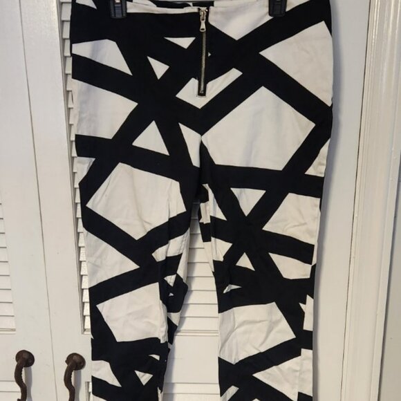 Grace Black White Pants - Size 12 - Picture 4 of 4